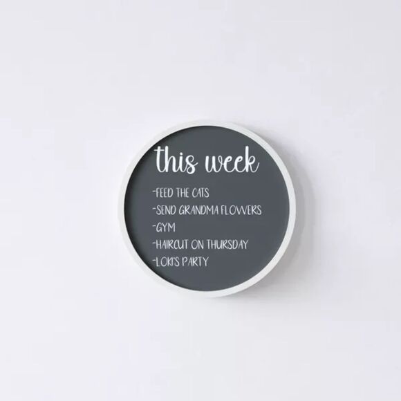 Hobby Lobby 12 Inch Round Chalkboard with Ribbon Hanger - Picture 1 of 3